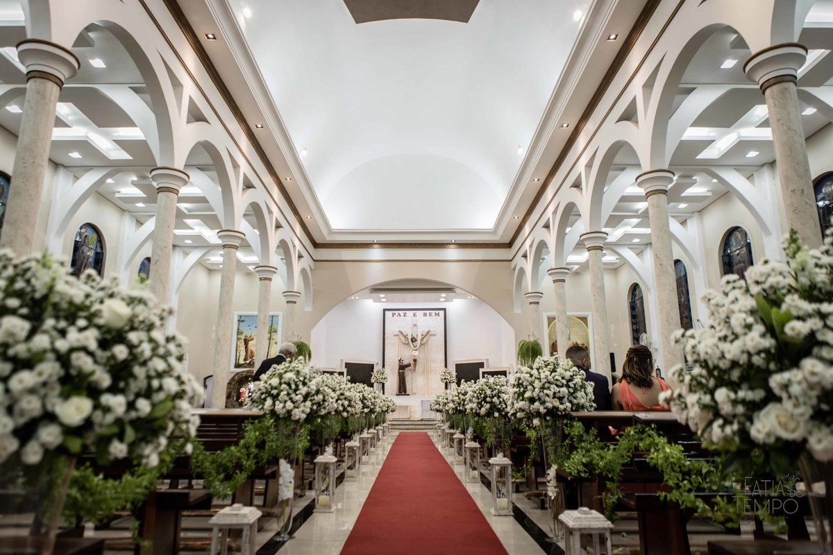 Casamento, luxo, glamour, bom gosto, noiva, noivo, wedding, mini wedding, decoração, balada, festa, buffet, mesa decorada, iluminação, dj, assessoria, cerimonial, igreja, cerimônia, ensaio fotográfico, joias, familia, amigos, eventos sociais, amor, love