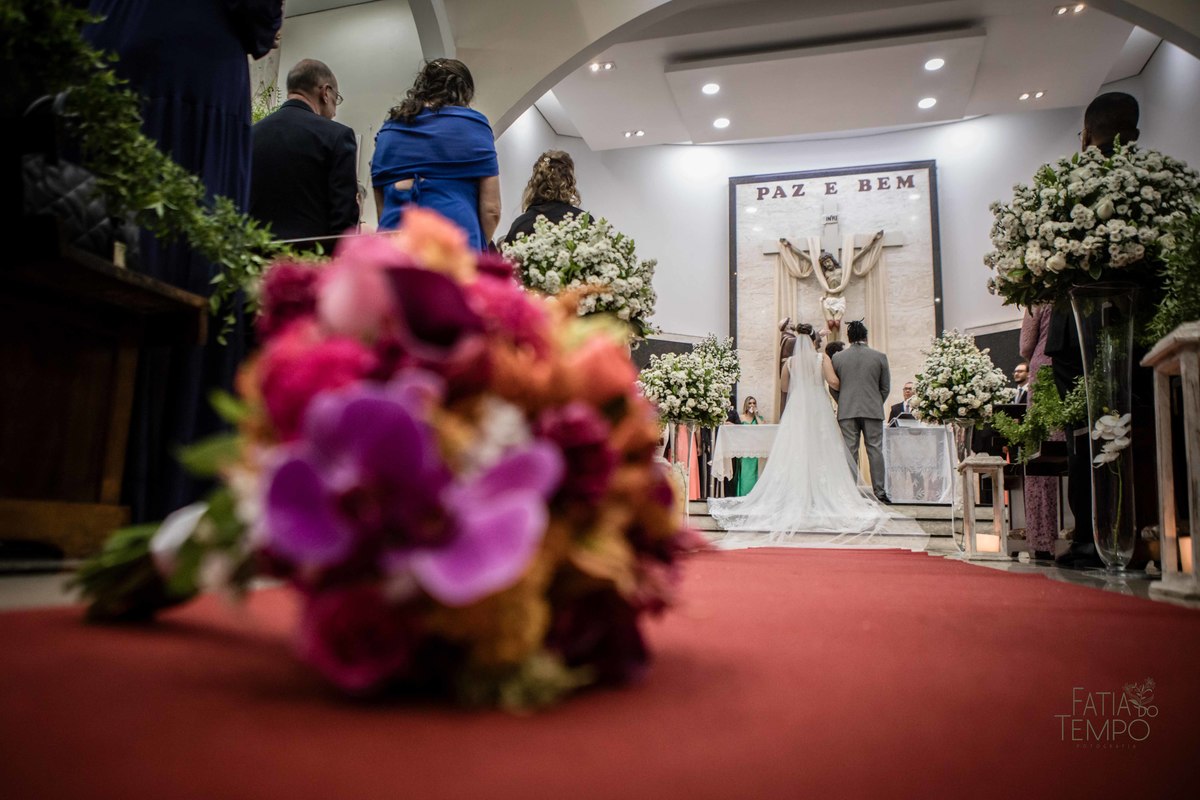 Casamento, luxo, glamour, bom gosto, noiva, noivo, wedding, mini wedding, decoração, balada, festa, buffet, mesa decorada, iluminação, dj, assessoria, cerimonial, igreja, cerimônia, ensaio fotográfico, joias, familia, amigos, eventos sociais, amor, love