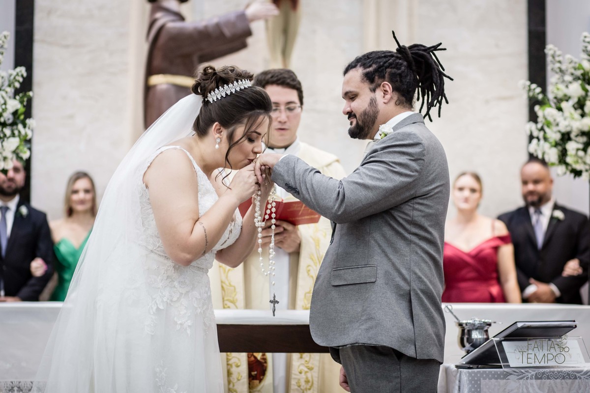 Casamento, luxo, glamour, bom gosto, noiva, noivo, wedding, mini wedding, decoração, balada, festa, buffet, mesa decorada, iluminação, dj, assessoria, cerimonial, igreja, cerimônia, ensaio fotográfico, joias, familia, amigos, eventos sociais, amor, love