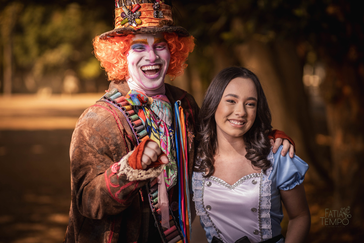 Ensaio fotográfico, alice através do espelho, temático, alice no país das maravilhas, festa de debutante, festa de xv, 15 anos, decoração, buffet no abc, assessoria, fotógrafo, buffet em São Bernardo, museu do Ipiranga, espaço favoritto, favoritto buffet,