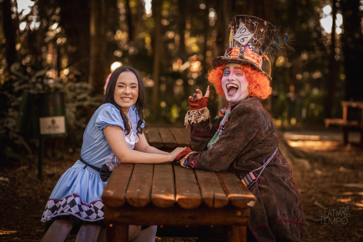 Ensaio fotográfico, alice através do espelho, temático, alice no país das maravilhas, festa de debutante, festa de xv, 15 anos, decoração, buffet no abc, assessoria, fotógrafo, buffet em São Bernardo, museu do Ipiranga, espaço favoritto, favoritto buffet,