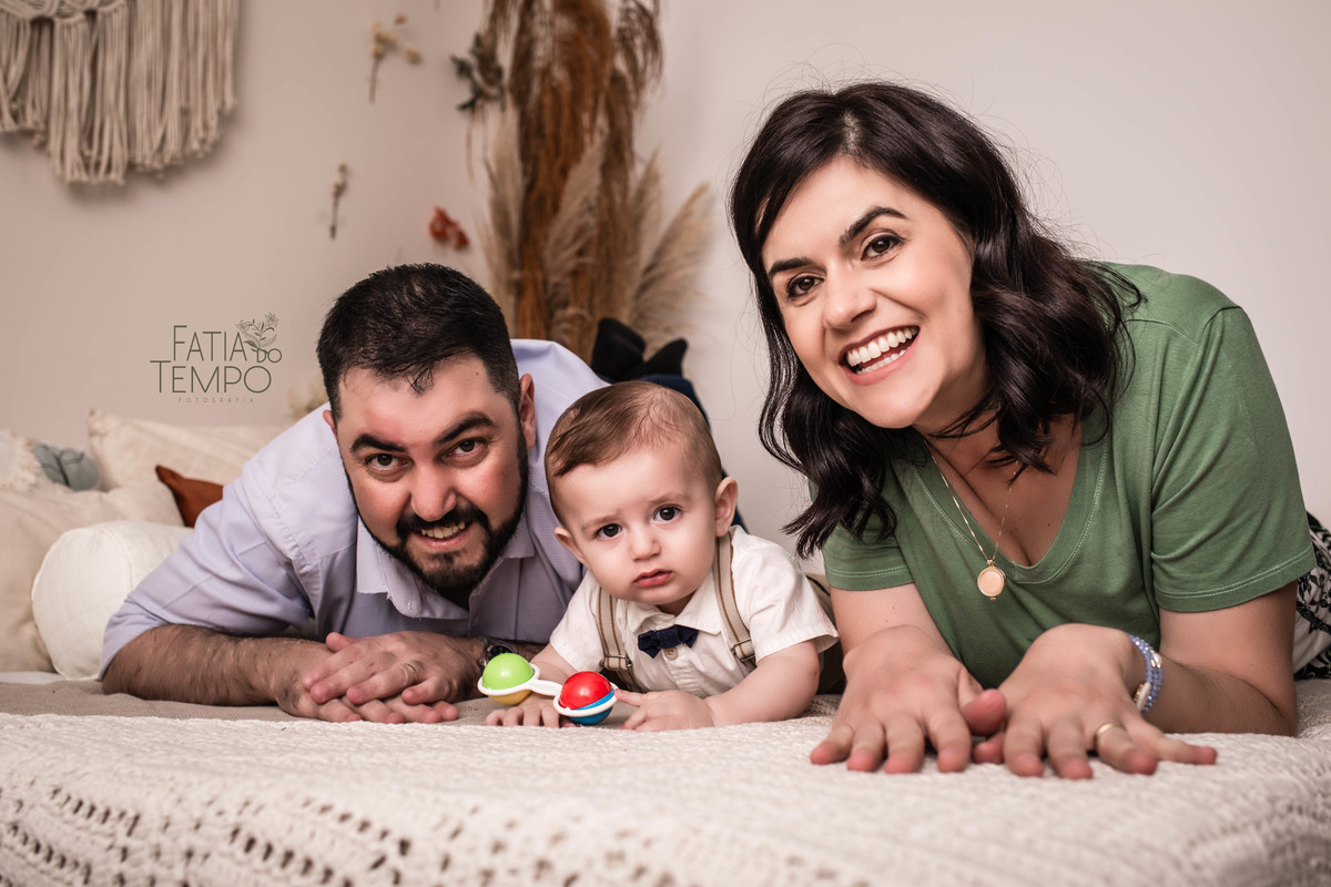 Família, Ensaio de família, estúdio, Fatia do tempo, foto profissional, foto de família, life style, criança, menino, menina, mulheres, mãe, pai, irmãos, gestante, grávida, maternidade, foto infantil, foto de criança, mãe de menina, pai de menina,