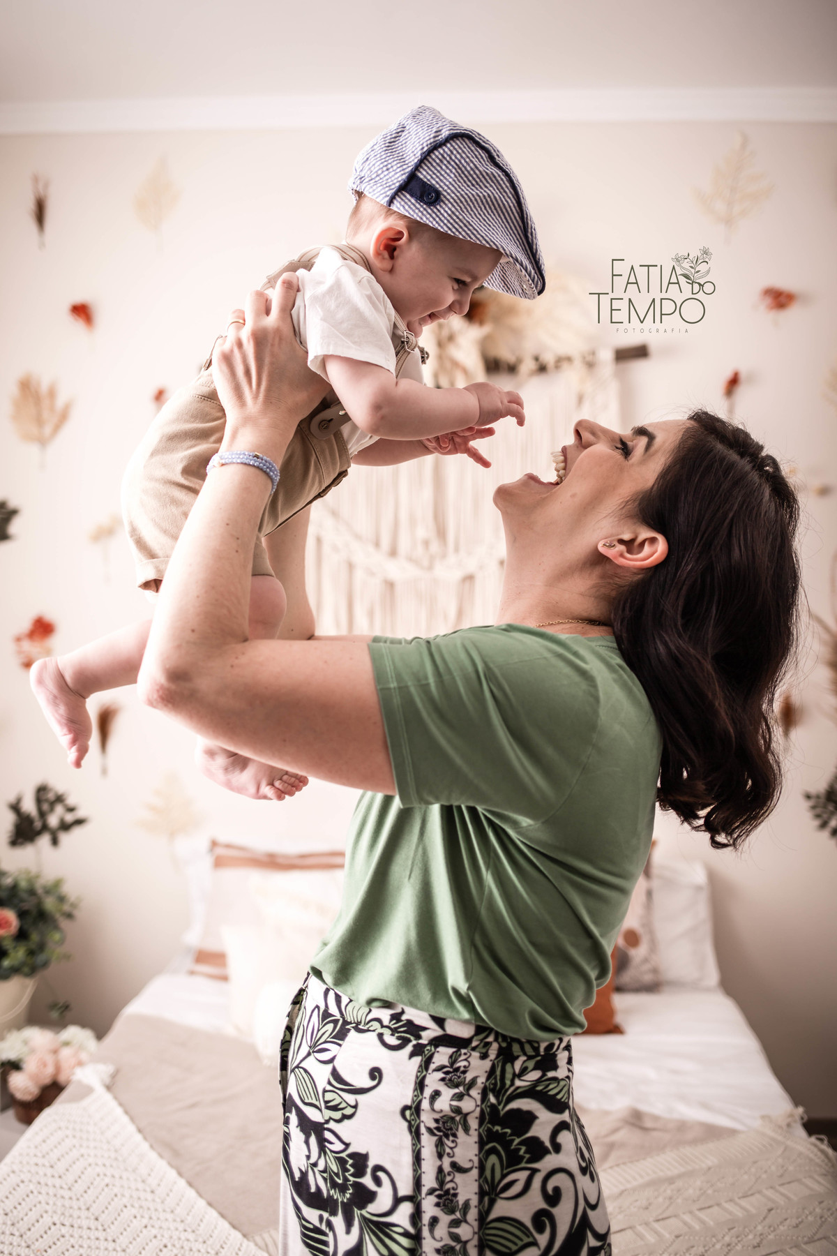 Família, Ensaio de família, estúdio, Fatia do tempo, foto profissional, foto de família, life style, criança, menino, menina, mulheres, mãe, pai, irmãos, gestante, grávida, maternidade, foto infantil, foto de criança, mãe de menina, pai de menina,