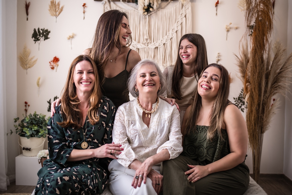 Família, Ensaio de família, estúdio, Fatia do tempo, foto profissional, foto de família, life style, criança, menino, menina, mulheres, mãe, pai, irmãos, gestante, grávida, maternidade, foto infantil, foto de criança, mãe de menina, pai de menina, pai de 