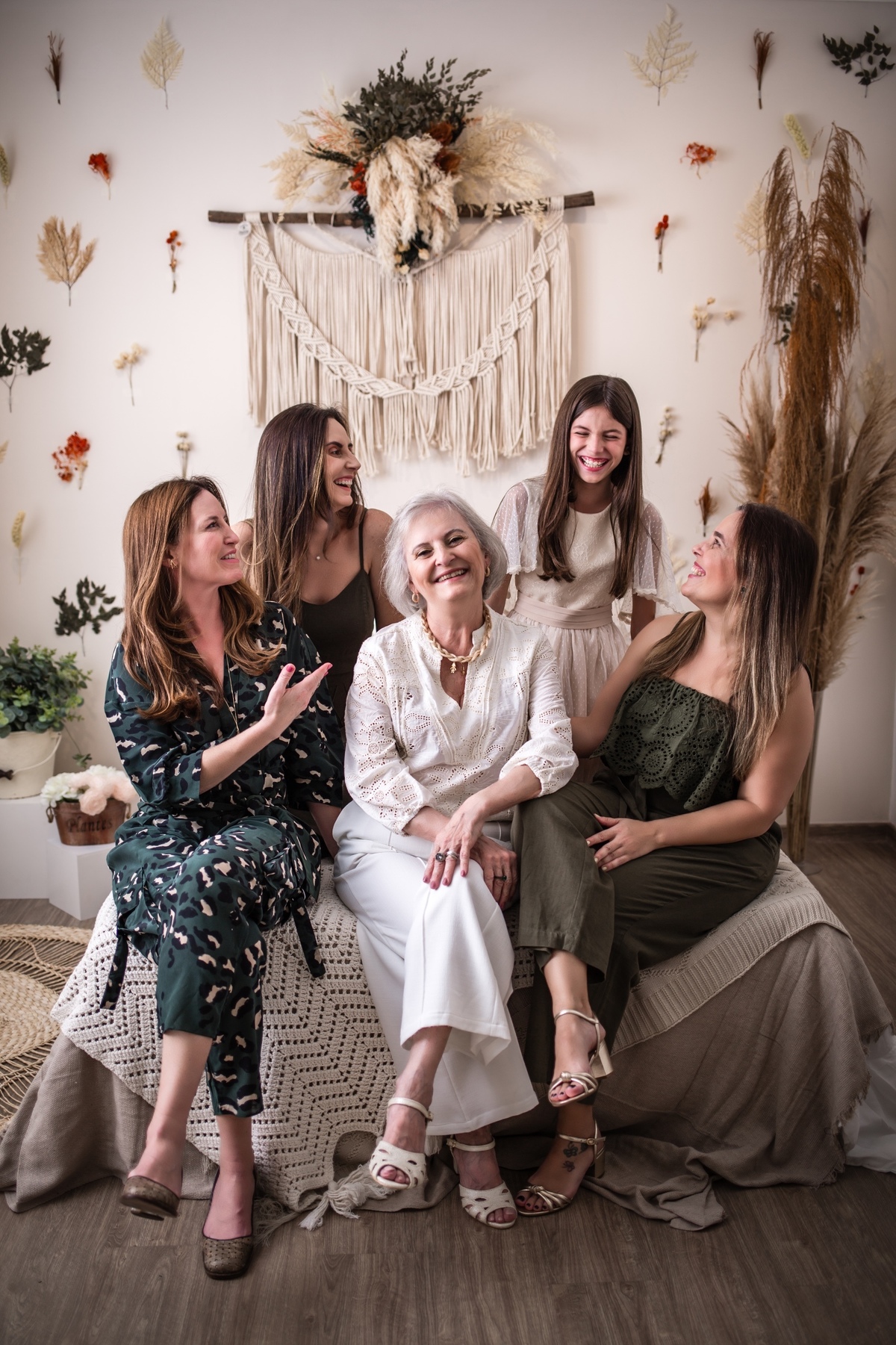 Família, Ensaio de família, estúdio, Fatia do tempo, foto profissional, foto de família, life style, criança, menino, menina, mulheres, mãe, pai, irmãos, gestante, grávida, maternidade, foto infantil, foto de criança, mãe de menina, pai de menina, pai de 