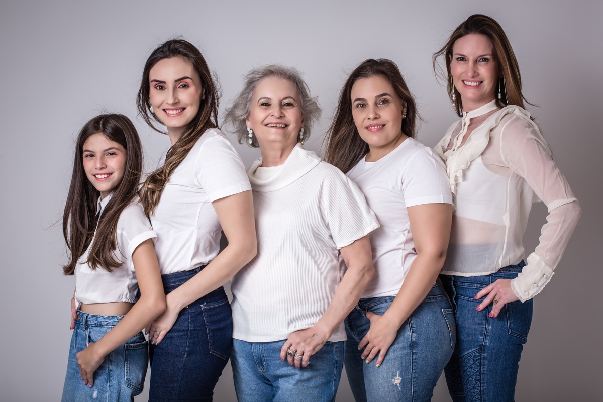 Família, Ensaio de família, estúdio, Fatia do tempo, foto profissional, foto de família, life style, criança, menino, menina, mulheres, mãe, pai, irmãos, gestante, grávida, maternidade, foto infantil, foto de criança, mãe de menina, pai de menina, pai de 