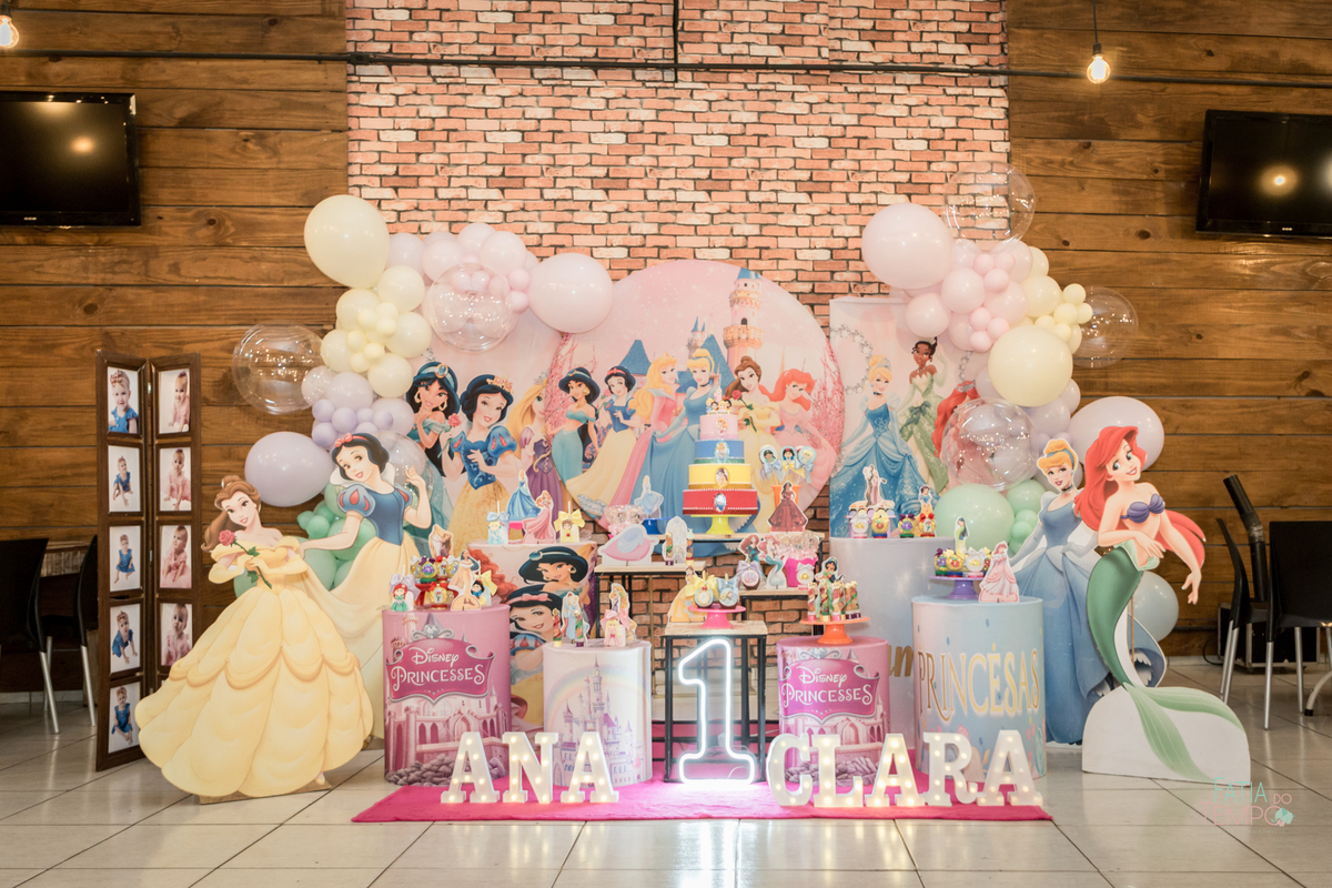 buffet hora da bagunça. festa infantil hora da bagunça, festa de criança, festa de aniversario em buffet, festa de um aninho, um aninho, decoração as princesas, decoração festa das princesas