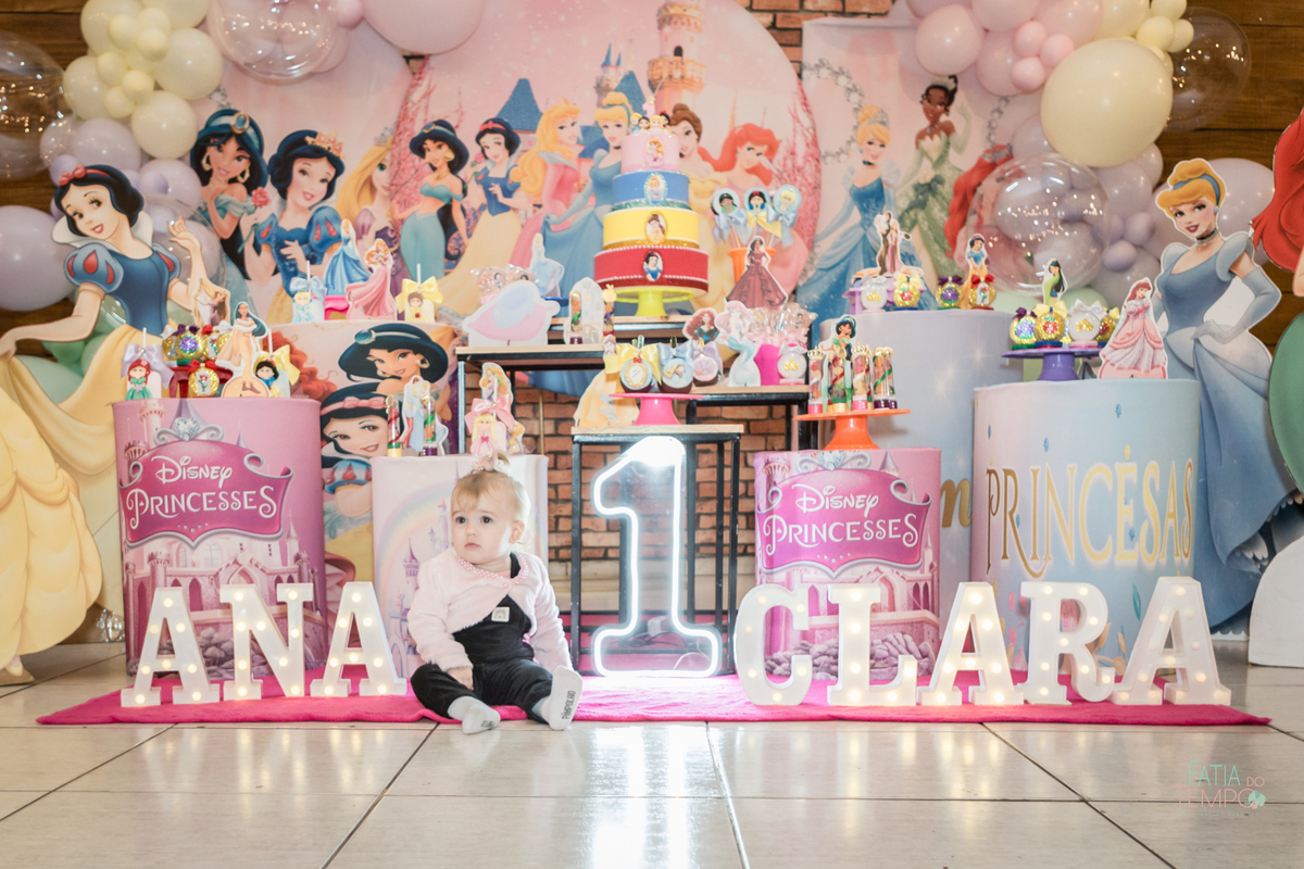 buffet hora da bagunça. festa infantil hora da bagunça, festa de criança, festa de aniversario em buffet, festa de um aninho, um aninho, decoração as princesas, decoração festa das princesas