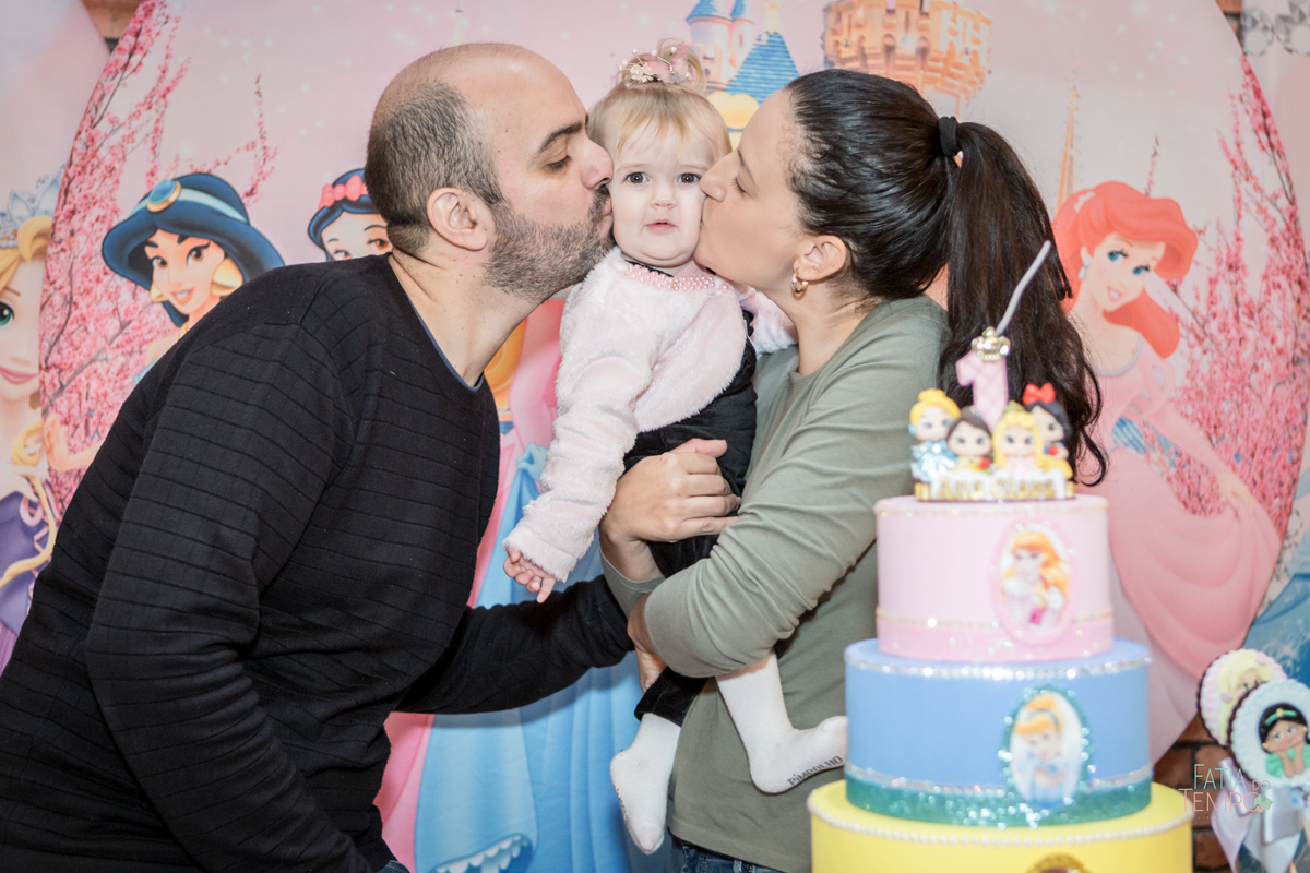 buffet hora da bagunça. festa infantil hora da bagunça, festa de criança, festa de aniversario em buffet, festa de um aninho, um aninho, decoração as princesas, decoração festa das princesas