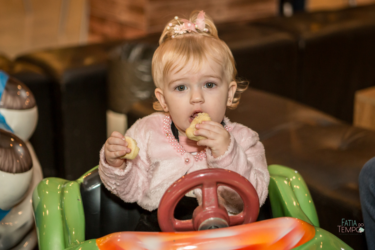 buffet hora da bagunça. festa infantil hora da bagunça, festa de criança, festa de aniversario em buffet, festa de um aninho, um aninho, decoração as princesas, decoração festa das princesas