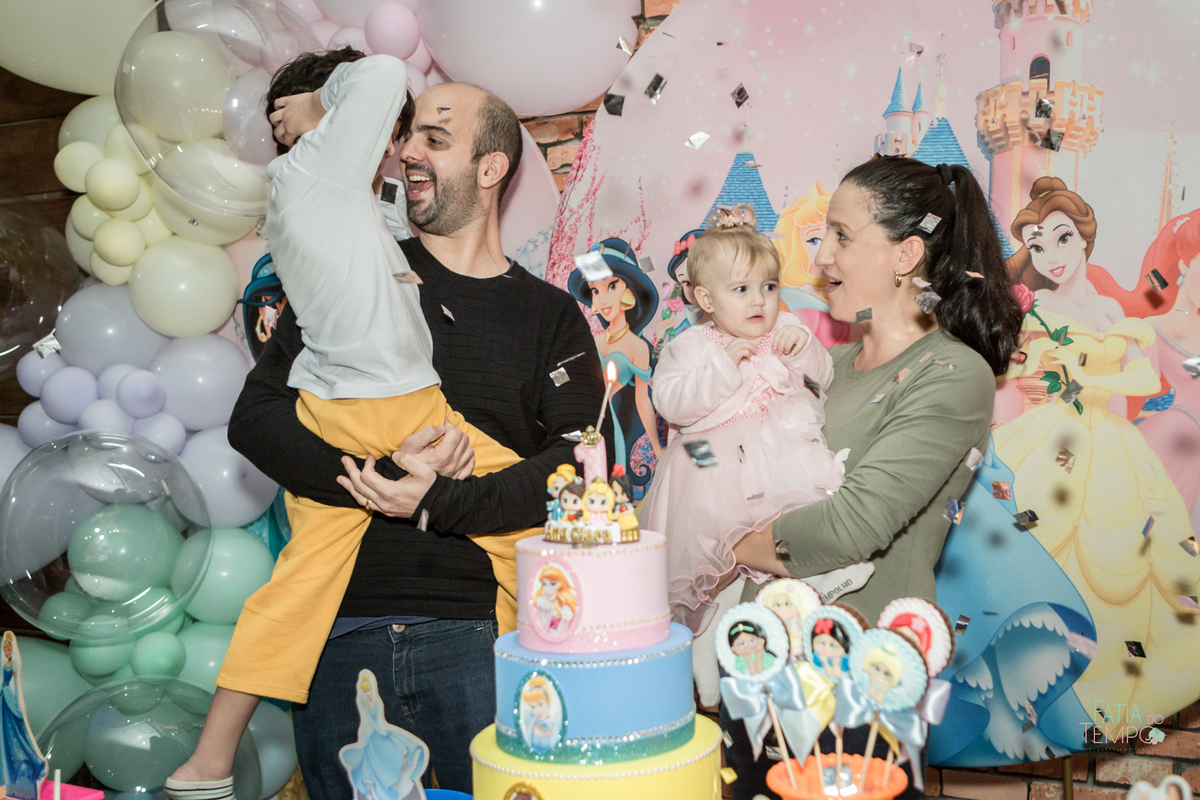 buffet hora da bagunça. festa infantil hora da bagunça, festa de criança, festa de aniversario em buffet, festa de um aninho, um aninho, decoração as princesas, decoração festa das princesas