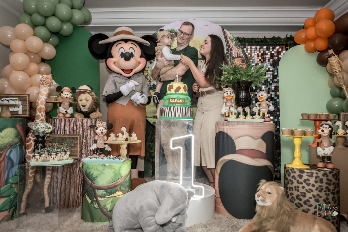 terra do nunca buffet, buffet terra do nunca, festa de 1 aninho, um aninho, anivers[ário de um ano, festa em buffet de um ano, tema mickey safari, festa de aniversario em buffet, festa em buffet, primeiro aniversario em buffet