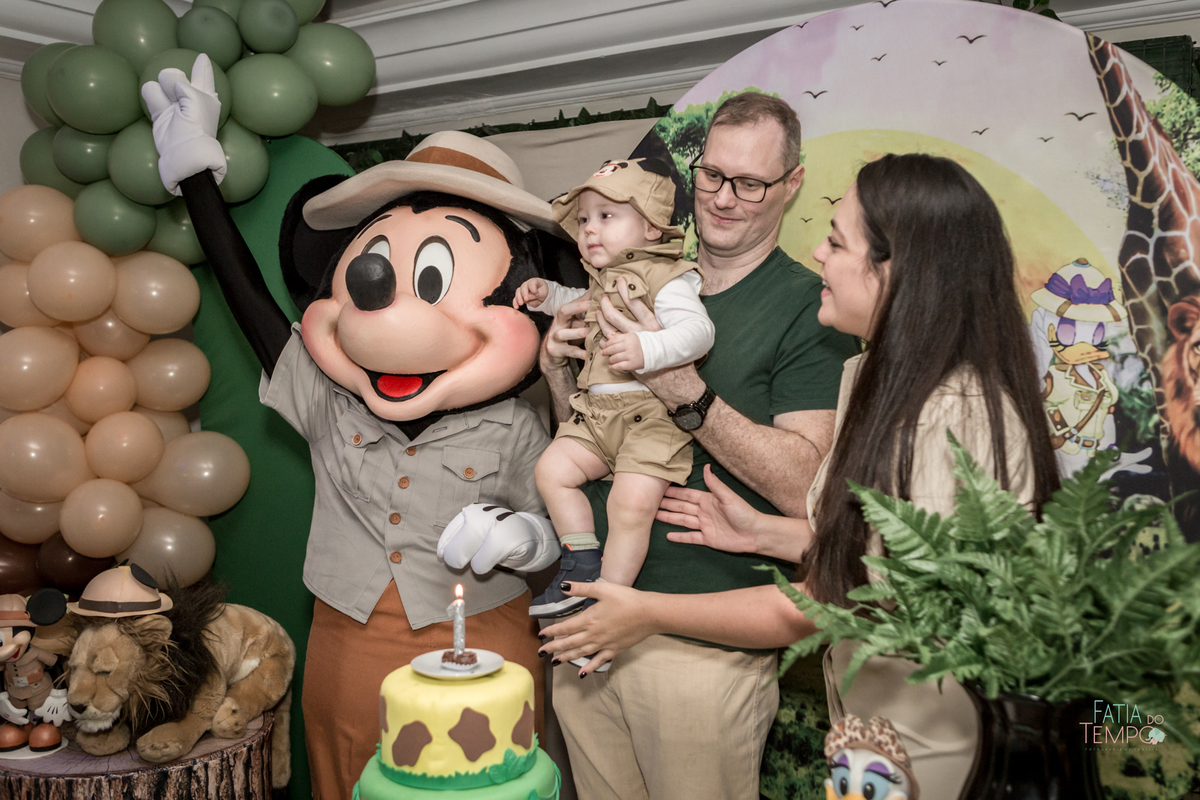 terra do nunca buffet, buffet terra do nunca, festa de 1 aninho, um aninho, anivers[ário de um ano, festa em buffet de um ano, tema mickey safari, festa de aniversario em buffet, festa em buffet, primeiro aniversario em buffet