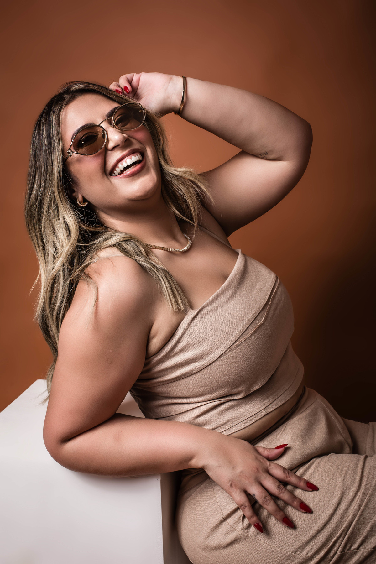 Ensaio de aniversário, ensaio fotográfico, ensaio adulto, aniversário, espumante, champanhe, micareta, vestido de festa, aniversário infantil, festa de aniversário, fatia do tempo, mulher, ensaio feminino, ensaio sensual, ensaio corporativo, decoração 