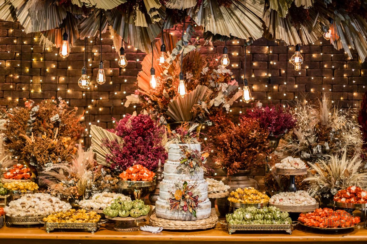 Casamento, wedding, noiva, noivo, buffet, Sítio são Jorge, São Bernardo do campo, Espaço Favoritto, Recanto dos sonhos, festa de casamento, balada, vestido de noiva, maquiagem, decoração, flores, família, restaurante, gastronomia, cardápio, noivos, amor, 