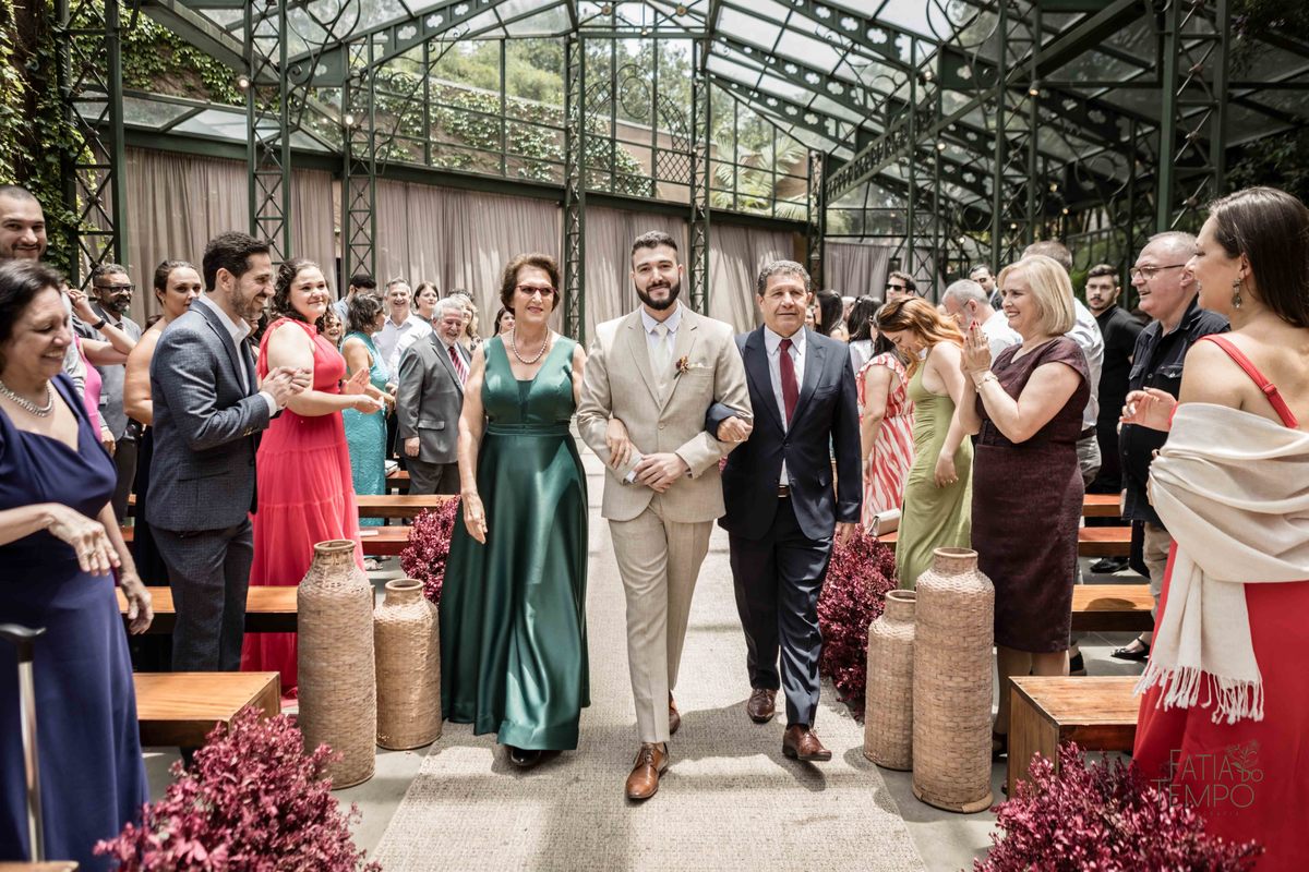 Casamento, wedding, noiva, noivo, buffet, Sítio são Jorge, São Bernardo do campo, Espaço Favoritto, Recanto dos sonhos, festa de casamento, balada, vestido de noiva, maquiagem, decoração, flores, família, restaurante, gastronomia, cardápio, noivos, amor, 