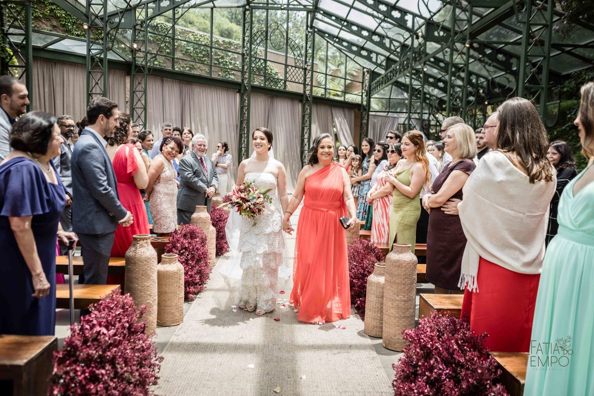 Casamento, wedding, noiva, noivo, buffet, Sítio são Jorge, São Bernardo do campo, Espaço Favoritto, Recanto dos sonhos, festa de casamento, balada, vestido de noiva, maquiagem, decoração, flores, família, restaurante, gastronomia, cardápio, noivos, amor, 