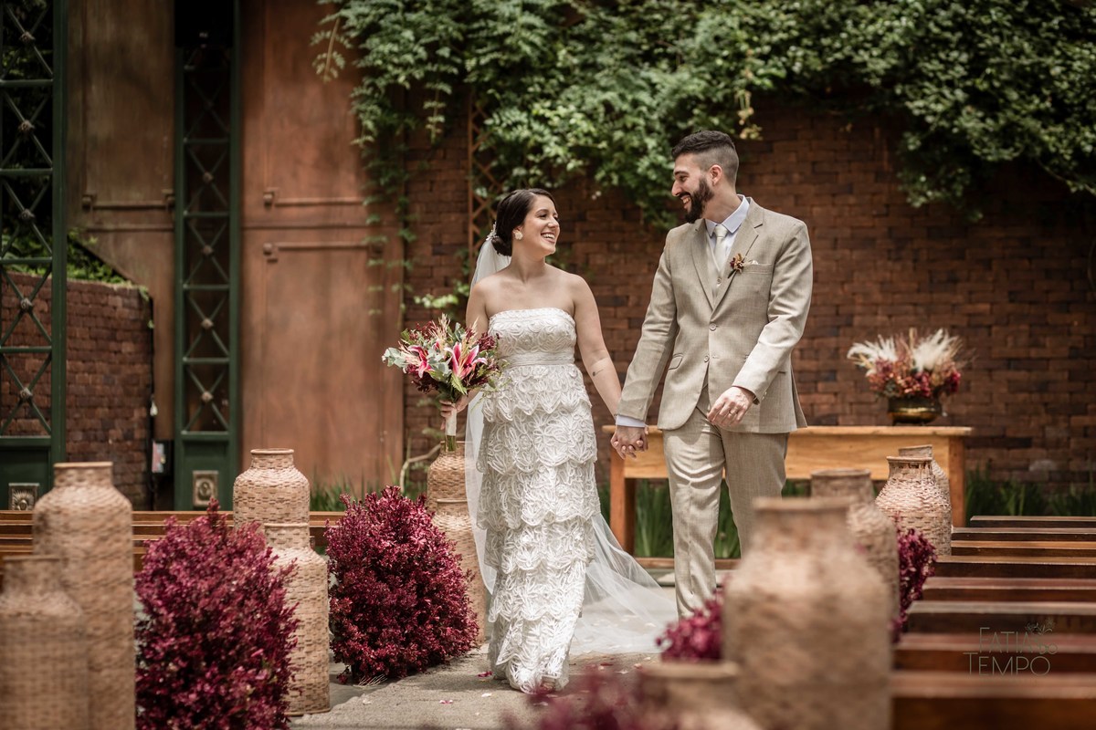 Casamento, wedding, noiva, noivo, buffet, Sítio são Jorge, São Bernardo do campo, Espaço Favoritto, Recanto dos sonhos, festa de casamento, balada, vestido de noiva, maquiagem, decoração, flores, família, restaurante, gastronomia, cardápio, noivos, amor, 