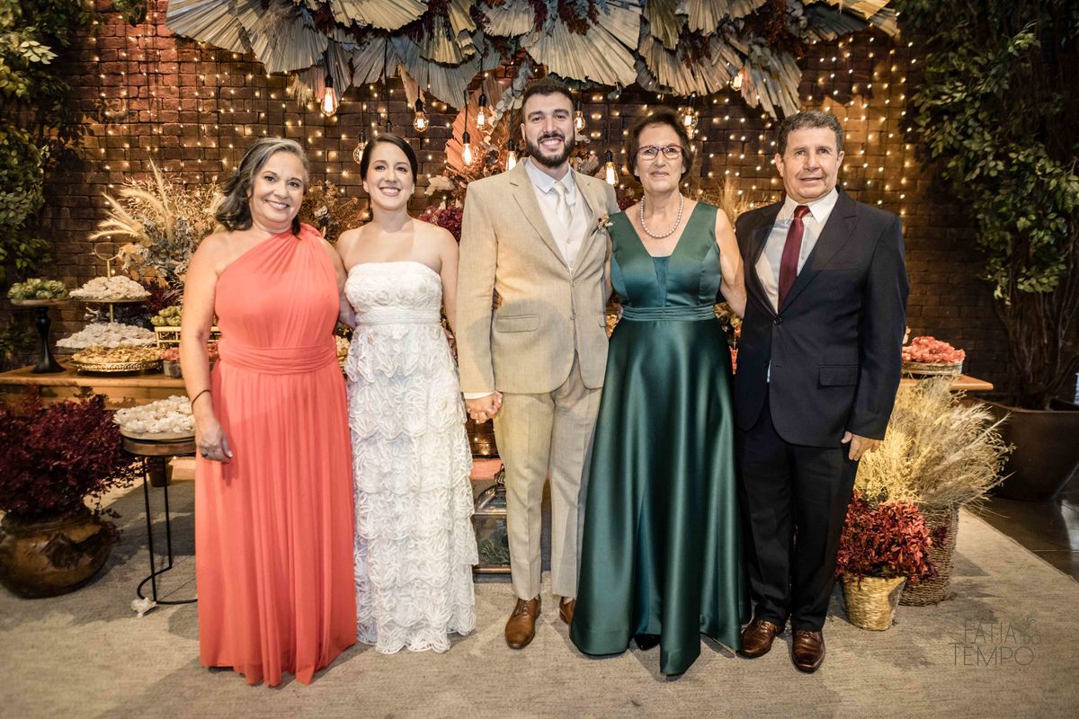 Casamento, wedding, noiva, noivo, buffet, Sítio são Jorge, São Bernardo do campo, Espaço Favoritto, Recanto dos sonhos, festa de casamento, balada, vestido de noiva, maquiagem, decoração, flores, família, restaurante, gastronomia, cardápio, noivos, amor, 