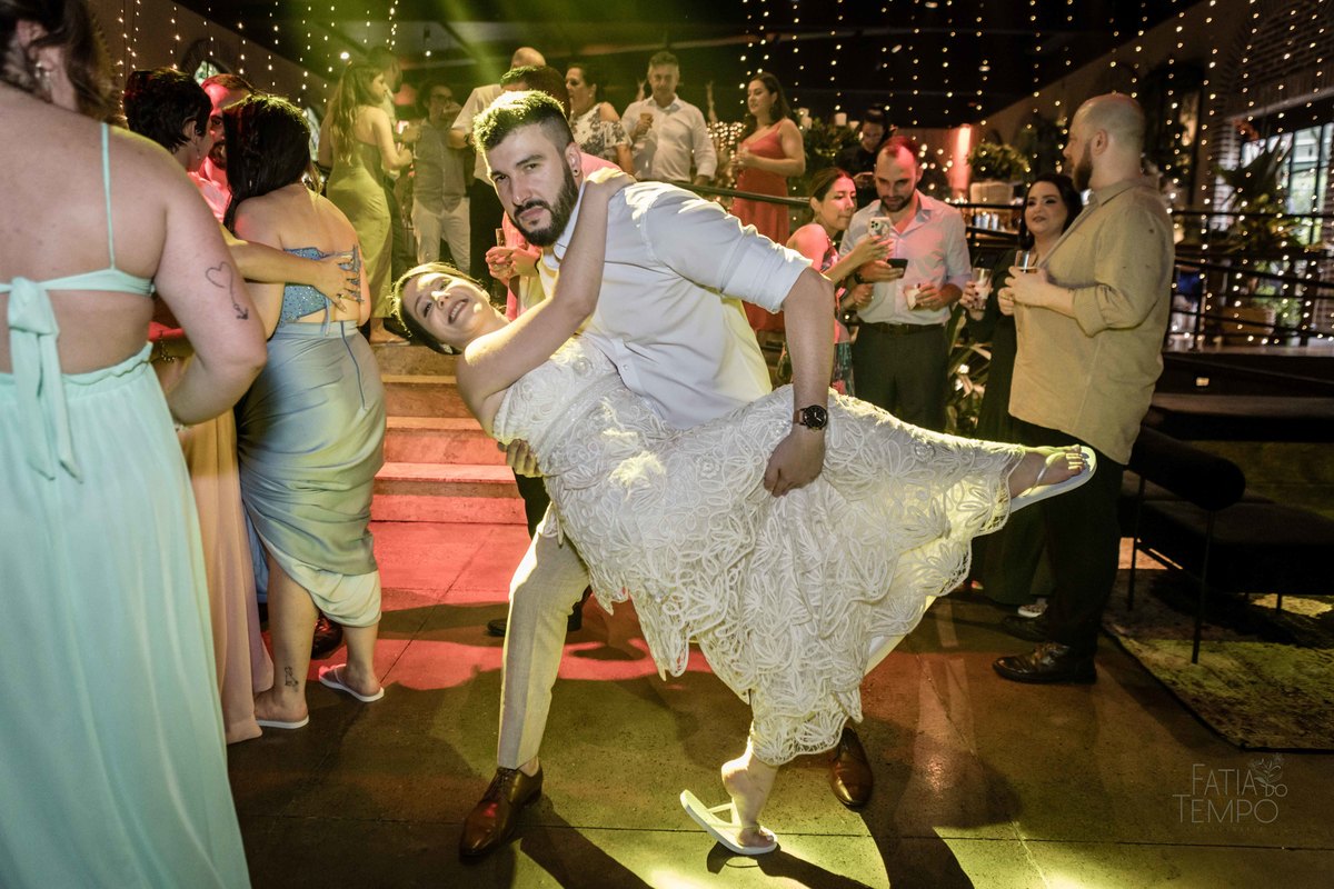 Casamento, wedding, noiva, noivo, buffet, Sítio são Jorge, São Bernardo do campo, Espaço Favoritto, Recanto dos sonhos, festa de casamento, balada, vestido de noiva, maquiagem, decoração, flores, família, restaurante, gastronomia, cardápio, noivos, amor, 