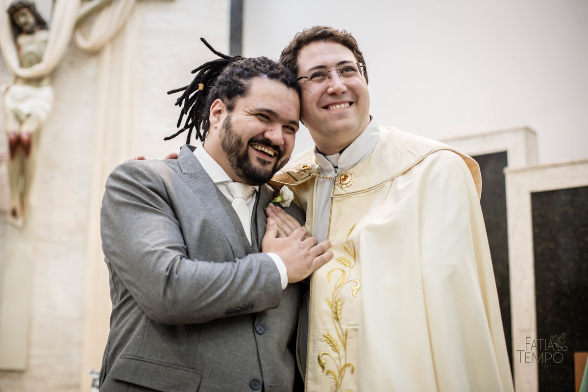 Casamento, São Caetano do sul , Abc paulista, Buffet de casamento, Allegro Buffet, Rua Alegre, Noivo, Noiva, Making of, Cachaça, Vestido de noiva,  wedding, madrinhas, padrinhos, igreja, religião, decoração, balada, banda, festa, drink, escola de samba, 