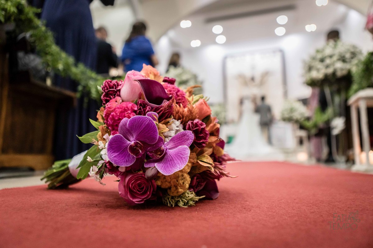 Casamento, São Caetano do sul , Abc paulista, Buffet de casamento, Allegro Buffet, Rua Alegre, Noivo, Noiva, Making of, Cachaça, Vestido de noiva,  wedding, madrinhas, padrinhos, igreja, religião, decoração, balada, banda, festa, drink, escola de samba, 