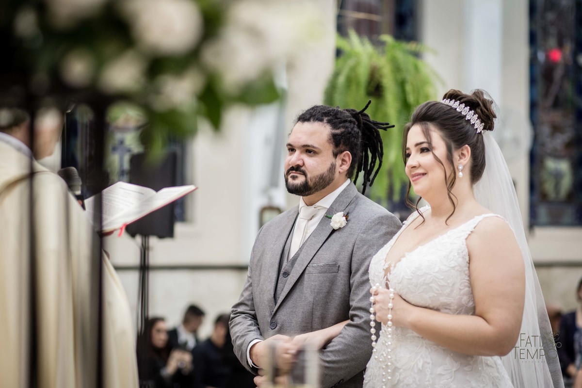 Casamento, São Caetano do sul , Abc paulista, Buffet de casamento, Allegro Buffet, Rua Alegre, Noivo, Noiva, Making of, Cachaça, Vestido de noiva,  wedding, madrinhas, padrinhos, igreja, religião, decoração, balada, banda, festa, drink, escola de samba, 
