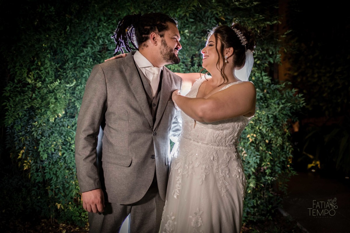 Casamento, São Caetano do sul , Abc paulista, Buffet de casamento, Allegro Buffet, Rua Alegre, Noivo, Noiva, Making of, Cachaça, Vestido de noiva,  wedding, madrinhas, padrinhos, igreja, religião, decoração, balada, banda, festa, drink, escola de samba, 