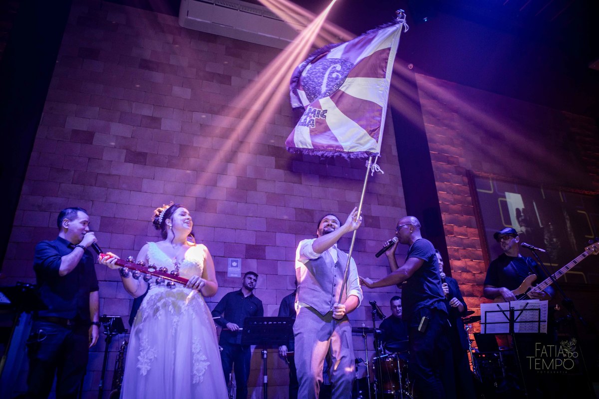 Casamento, São Caetano do sul , Abc paulista, Buffet de casamento, Allegro Buffet, Rua Alegre, Noivo, Noiva, Making of, Cachaça, Vestido de noiva,  wedding, madrinhas, padrinhos, igreja, religião, decoração, balada, banda, festa, drink, escola de samba, 