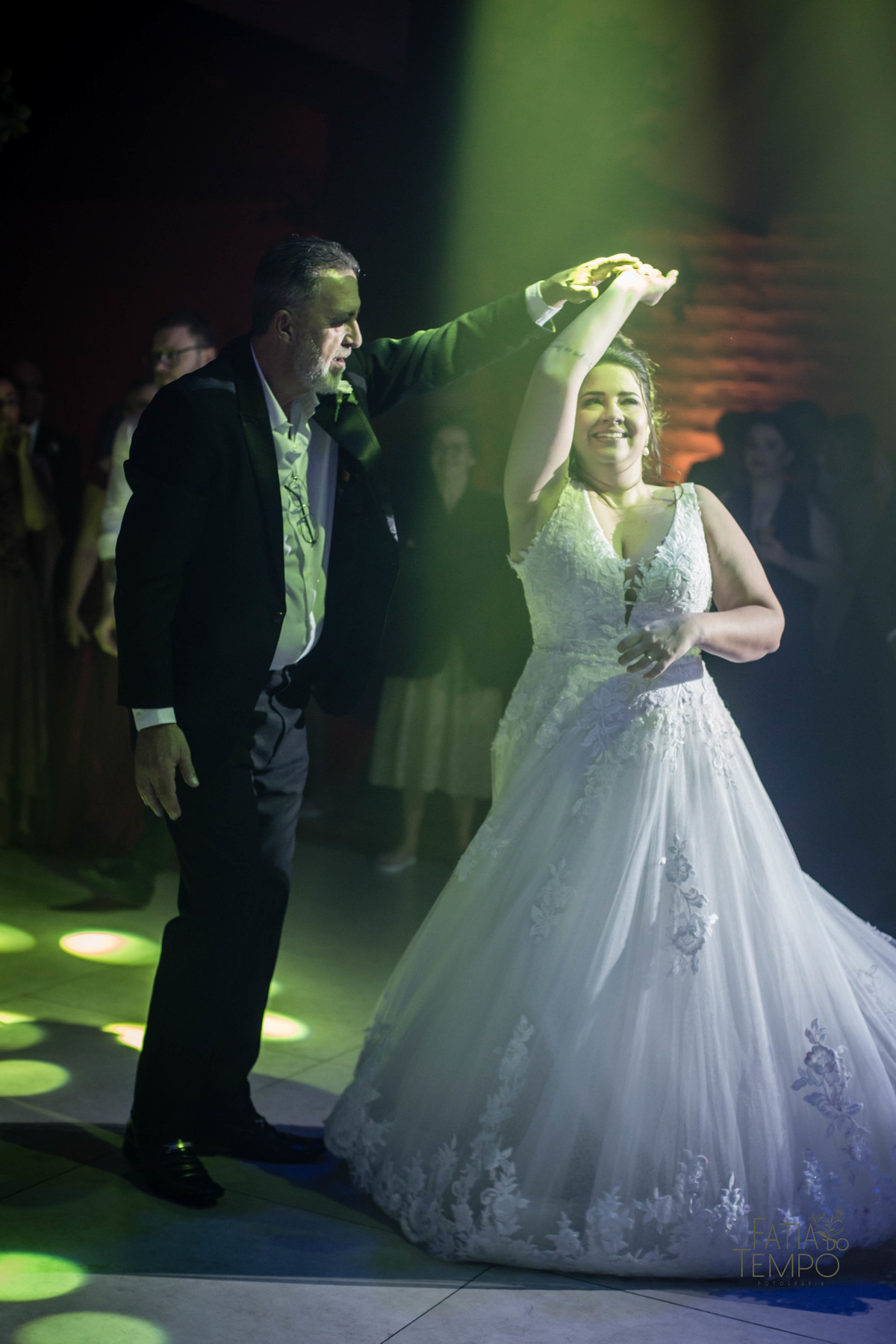 Casamento, São Caetano do sul , Abc paulista, Buffet de casamento, Allegro Buffet, Rua Alegre, Noivo, Noiva, Making of, Cachaça, Vestido de noiva,  wedding, madrinhas, padrinhos, igreja, religião, decoração, balada, banda, festa, drink, escola de samba, 