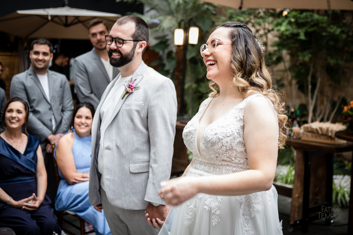 Mini wedding, wedding, casamento, buffet de casamento, buffet em são Caetano, tênis, noiva, noivo, nerd, convite, decoração, maquiagem, make, vestido de noiva, micro wedding, buquê, assessoria, festa, cerimônia, celebrante, cerimonial, Fotografia, Foto, 