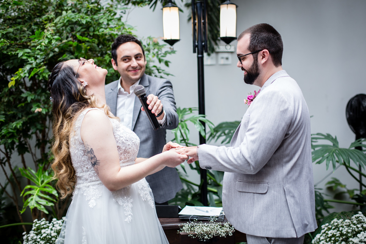 Mini wedding, wedding, casamento, buffet de casamento, buffet em são Caetano, tênis, noiva, noivo, nerd, convite, decoração, maquiagem, make, vestido de noiva, micro wedding, buquê, assessoria, festa, cerimônia, celebrante, cerimonial, Fotografia, Foto, 