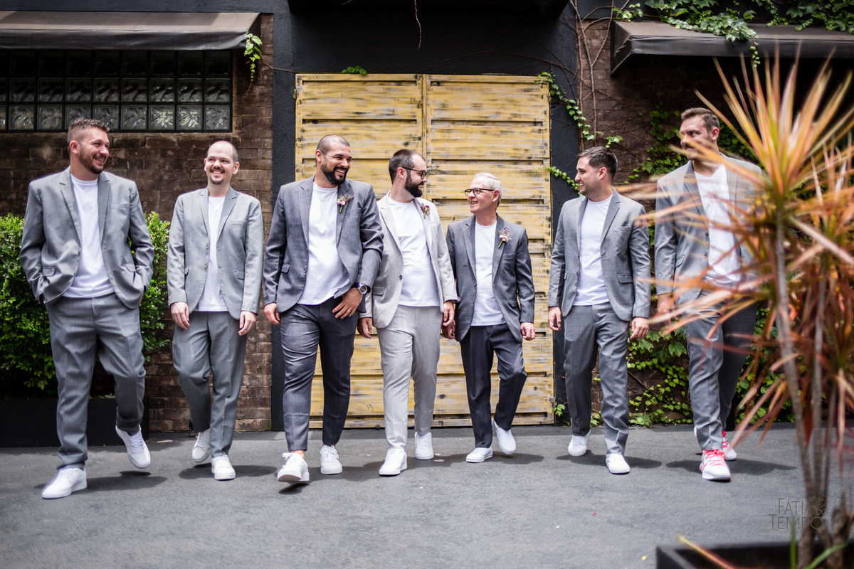 Mini wedding, wedding, casamento, buffet de casamento, buffet em são Caetano, tênis, noiva, noivo, nerd, convite, decoração, maquiagem, make, vestido de noiva, micro wedding, buquê, assessoria, festa, cerimônia, celebrante, cerimonial, Fotografia, Foto, 