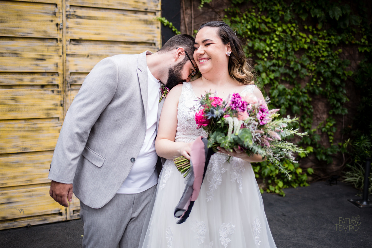 Mini wedding, wedding, casamento, buffet de casamento, buffet em são Caetano, tênis, noiva, noivo, nerd, convite, decoração, maquiagem, make, vestido de noiva, micro wedding, buquê, assessoria, festa, cerimônia, celebrante, cerimonial, Fotografia, Foto, 