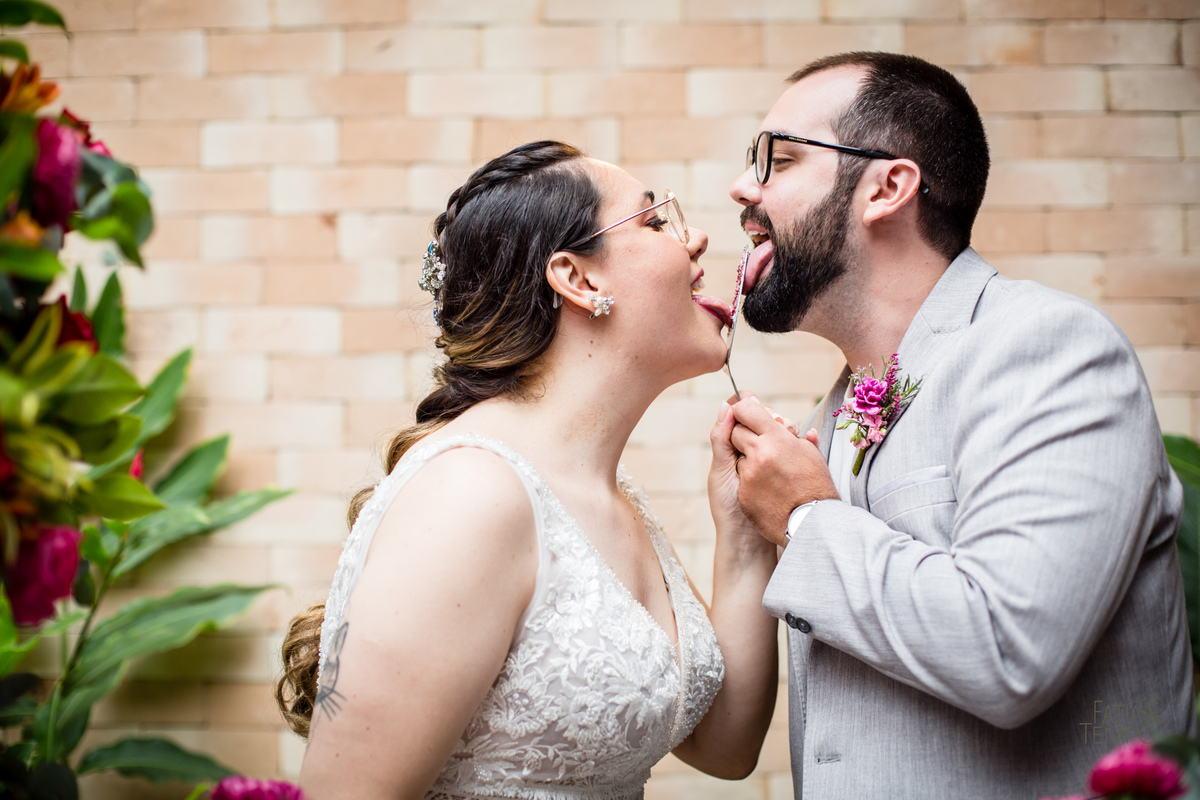 Mini wedding, wedding, casamento, buffet de casamento, buffet em são Caetano, tênis, noiva, noivo, nerd, convite, decoração, maquiagem, make, vestido de noiva, micro wedding, buquê, assessoria, festa, cerimônia, celebrante, cerimonial, Fotografia, Foto, 