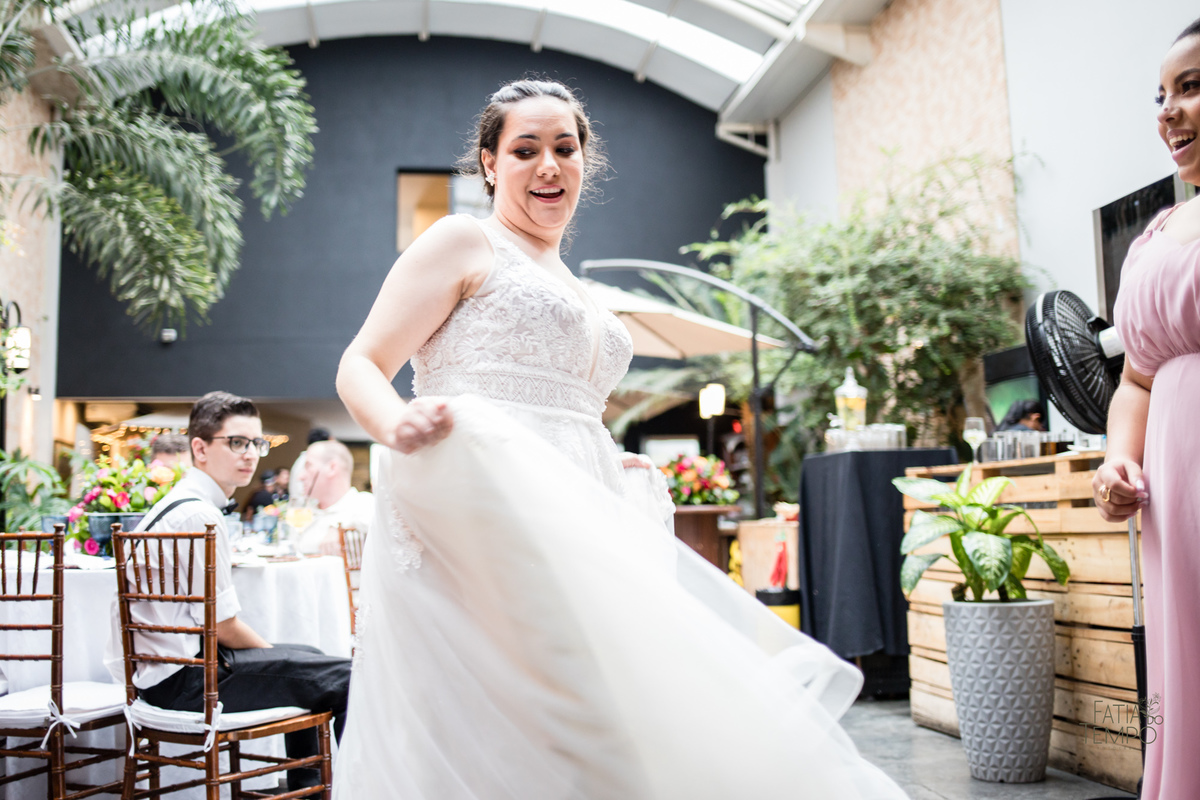 Mini wedding, wedding, casamento, buffet de casamento, buffet em são Caetano, tênis, noiva, noivo, nerd, convite, decoração, maquiagem, make, vestido de noiva, micro wedding, buquê, assessoria, festa, cerimônia, celebrante, cerimonial, Fotografia, Foto, 