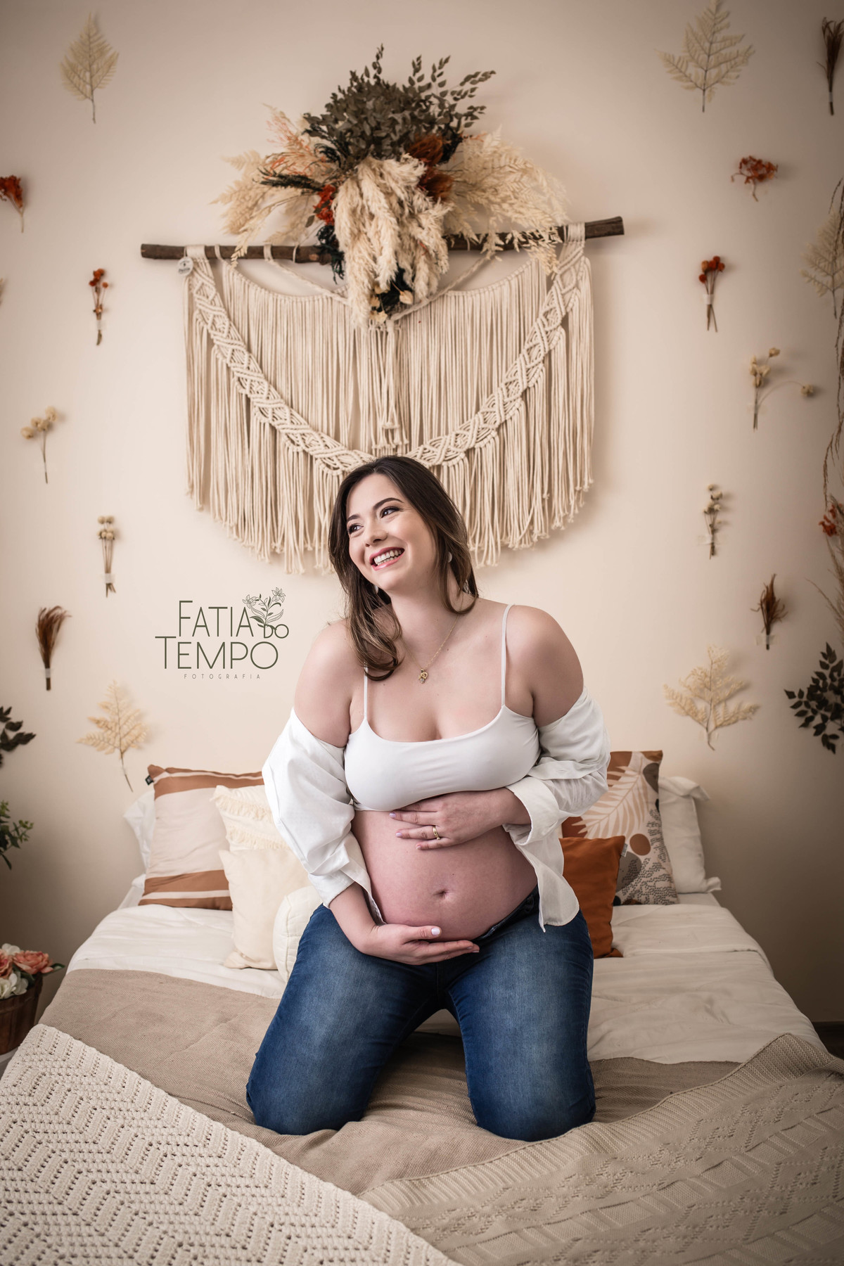 Gestante, ensaio gestante, grávida, gravidinha, baby, bebê, mãe de menina, mulher, feminino, ensaio de casal, lifestyle, decoração, estúdio fotográfico, São Paulo, spfc, torcida independente, tricolor paulista, mundial, libertadores, Regiane Alves, 