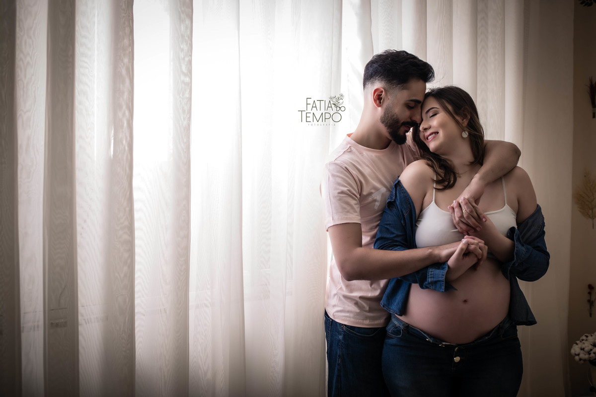 Gestante, ensaio gestante, grávida, gravidinha, baby, bebê, mãe de menina, mulher, feminino, ensaio de casal, lifestyle, decoração, estúdio fotográfico, São Paulo, spfc, torcida independente, tricolor paulista, mundial, libertadores, Regiane Alves, 