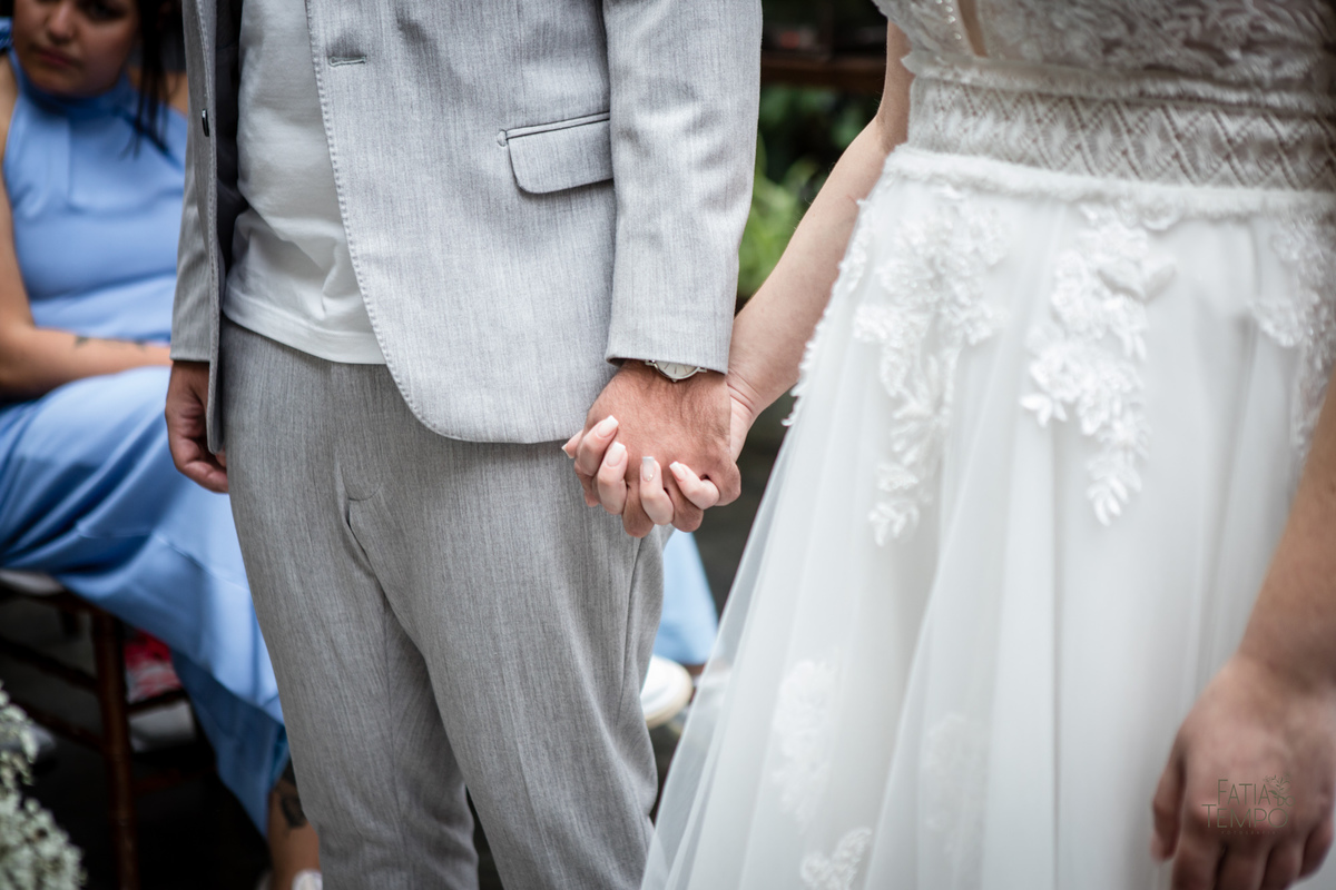 mini wedding, decoração, casamento, maquiagem, make, hair, dia da noiva, adidas, wedding, vestido de noiva, perfume, buffet, cerimônia, buquê, bouquet, flores, ensaio fotográfico, brinde, festa, balada, recepção, cerimonialista, assessoria, celebrante, 