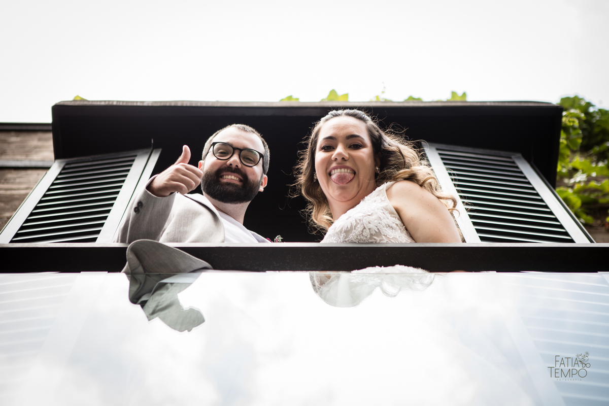 mini wedding, decoração, casamento, maquiagem, make, hair, dia da noiva, adidas, wedding, vestido de noiva, perfume, buffet, cerimônia, buquê, bouquet, flores, ensaio fotográfico, brinde, festa, balada, recepção, cerimonialista, assessoria, celebrante, 