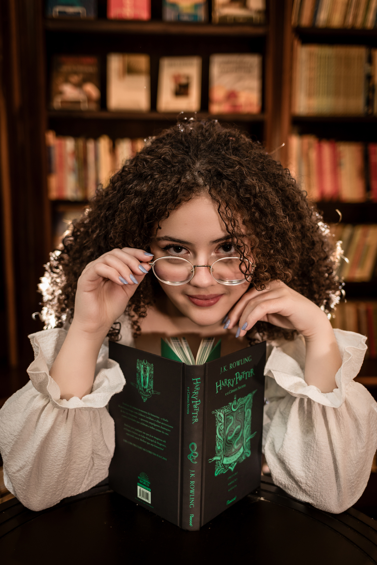 ensaio fotográfico, xv, 15 anos, debutante, livraria, língua portuguesa, academia brasileira de letras, redação, leitura, livros, educação, conhecimento, história, fotografia profissional, nerd, geek, fotógrafo em são paulo, fotógrafo em São Caetano,  