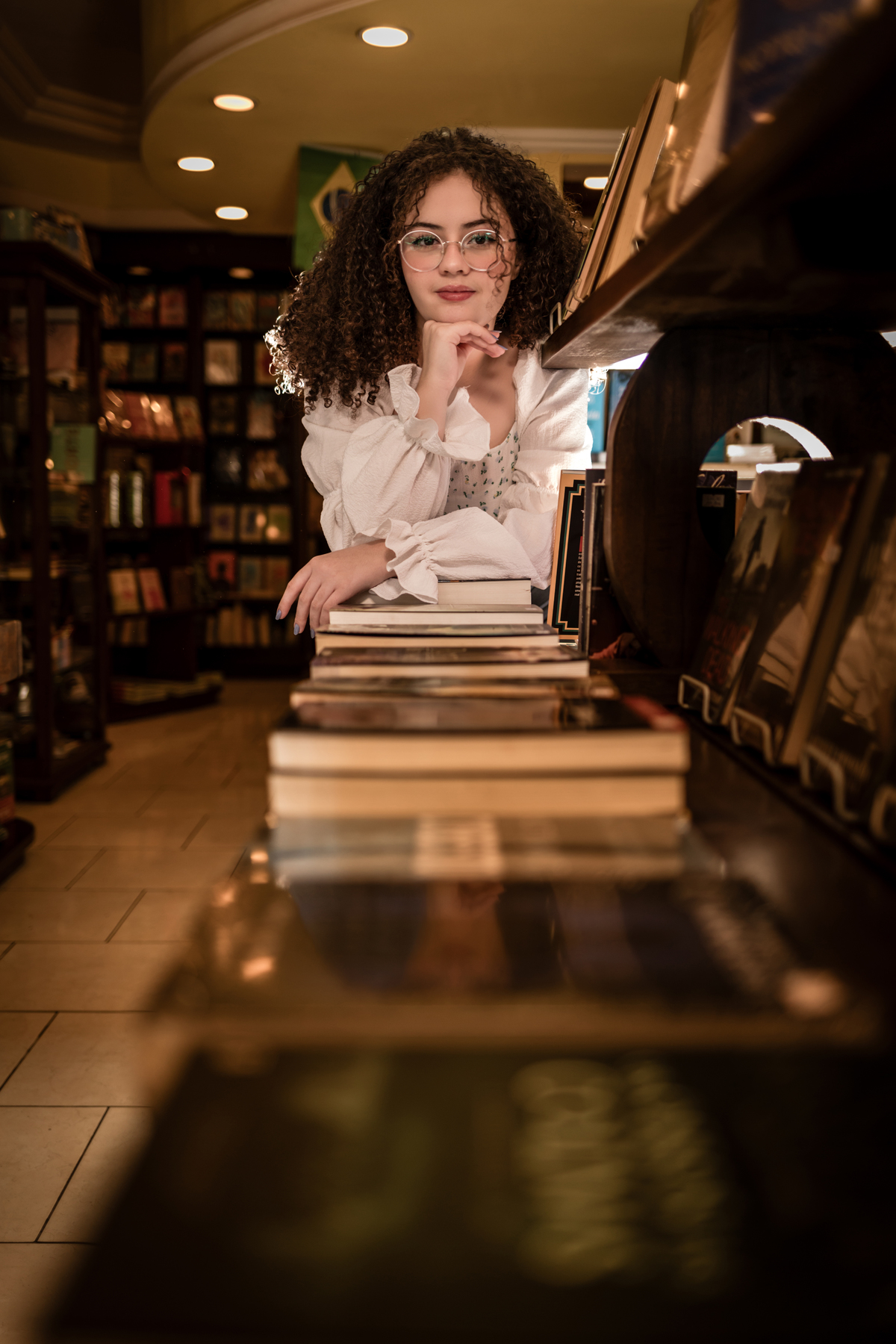 ensaio fotográfico, xv, 15 anos, debutante, livraria, língua portuguesa, academia brasileira de letras, redação, leitura, livros, educação, conhecimento, história, fotografia profissional, nerd, geek, fotógrafo em são paulo, fotógrafo em São Caetano,  