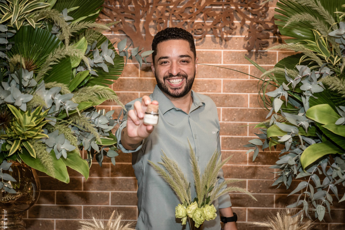 Aniversário Adulto, Celebração, Festa de Aniversário, Comemoração, Anos de Vida, Aniversariante, Dia Especial, Mais um Ano, Festa Intimista, Aniversário Temático, Aniversário de idade, Alegria, buffet, decoração, assessoria, 40 anos, banda, fotografia, 