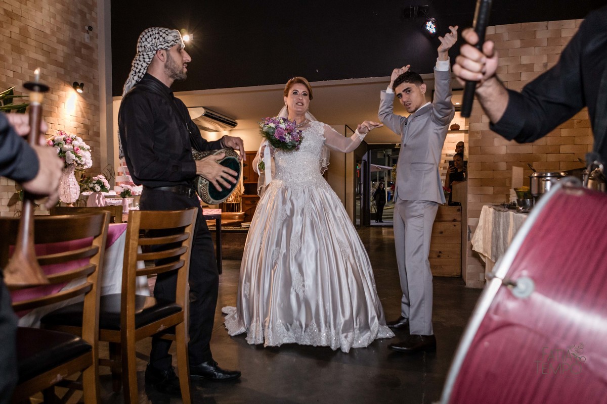 Casamento, wedding, festa, árabe, Líbano, libanes, oriente médio, cultura, decoração, buffet, salão de festa, cerimônia, Sheik, dança, alameda 7, São Caetano do Sul, abc paulista, eventos, assessoria, banda, dj, vestido de noiva, jantar, gastronomia, 