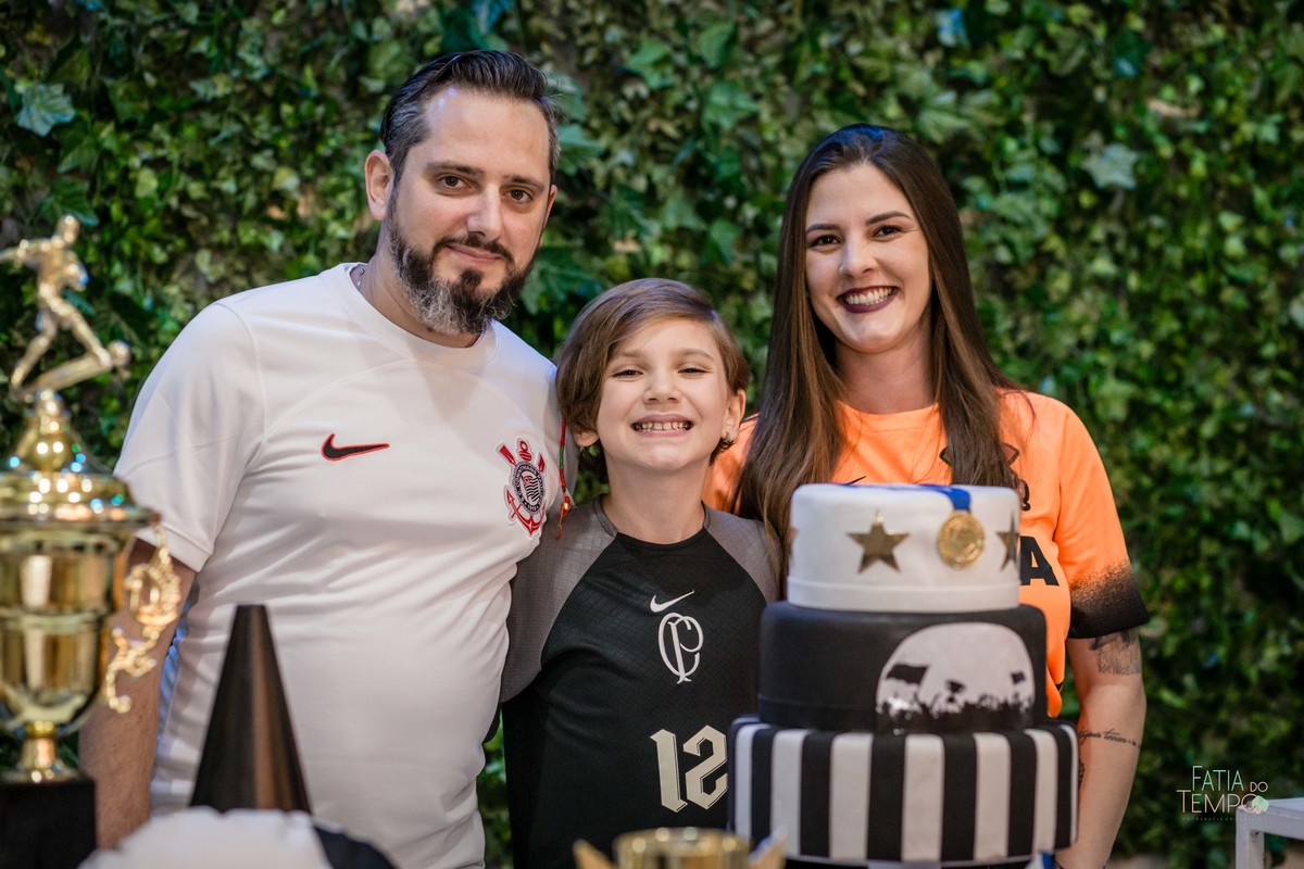 Aniversário, feliz aniversário, festa, buffet, adolescente, decoração, kid beeruta, Kidbeeruta, buffet infantil, festa de criança, tema de festa, corinthianos, Corinthians, gaviões da fiel, bando de loucos, futebol, campeão mundial, foto de criança, amor,