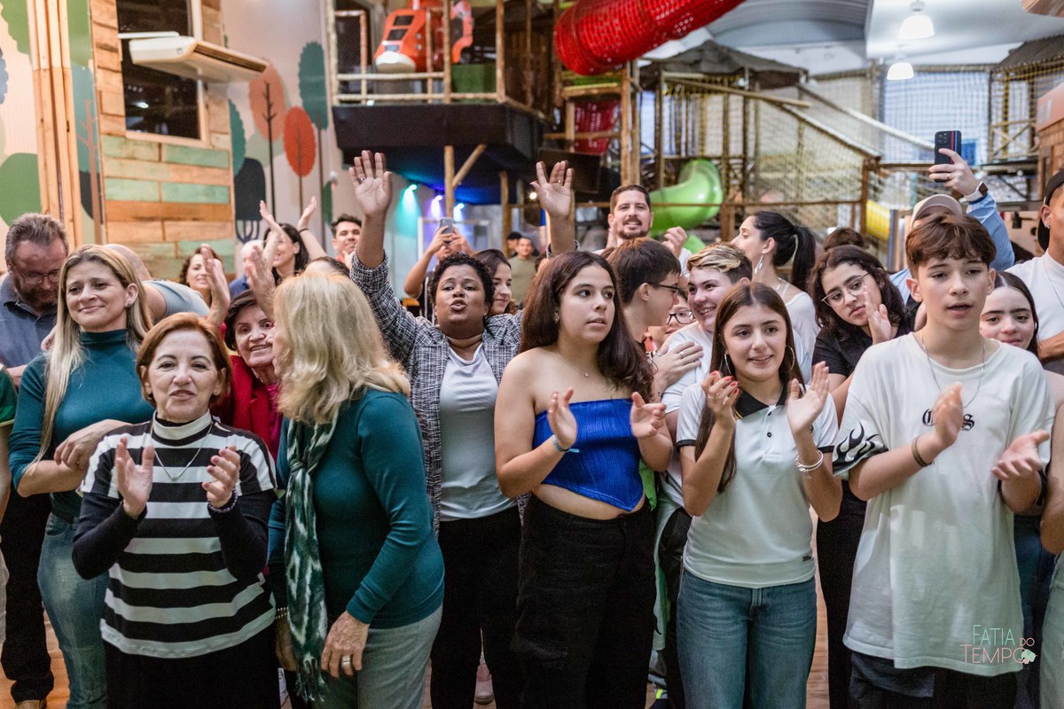 Aniversário, feliz aniversário, festa, buffet, adolescente, decoração, kid beeruta, Kidbeeruta, buffet infantil, festa de criança, tema de festa, corinthianos, Corinthians, gaviões da fiel, bando de loucos, futebol, campeão mundial, foto de criança, amor,