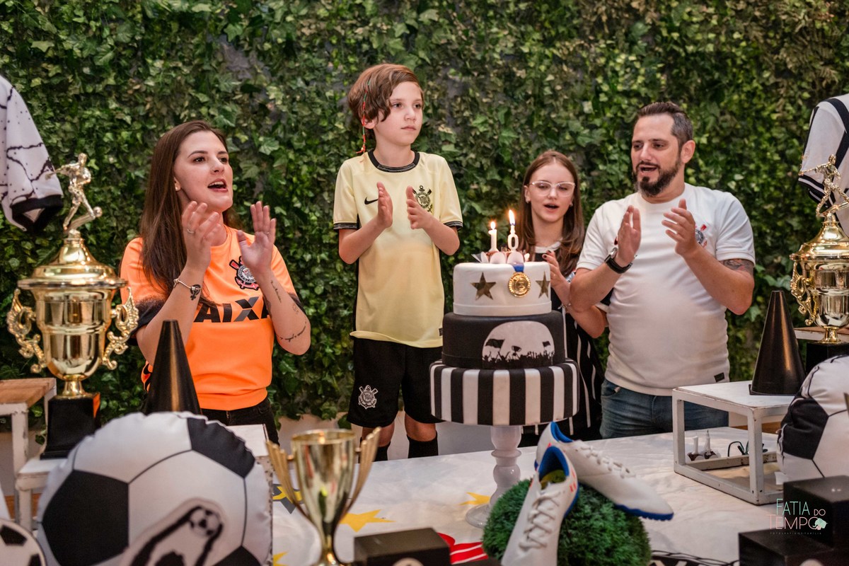 Aniversário, feliz aniversário, festa, buffet, adolescente, decoração, kid beeruta, Kidbeeruta, buffet infantil, festa de criança, tema de festa, corinthianos, Corinthians, gaviões da fiel, bando de loucos, futebol, campeão mundial, foto de criança, amor,