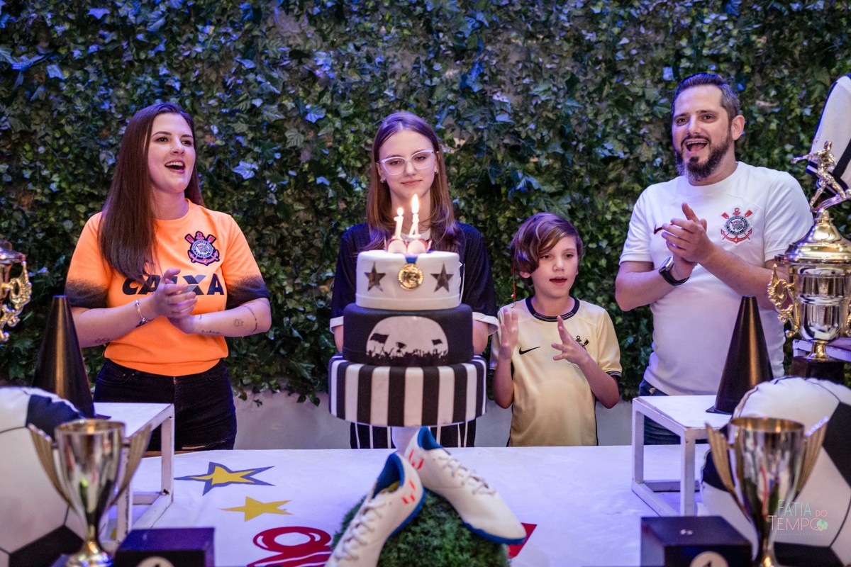 Aniversário, feliz aniversário, festa, buffet, adolescente, decoração, kid beeruta, Kidbeeruta, buffet infantil, festa de criança, tema de festa, corinthianos, Corinthians, gaviões da fiel, bando de loucos, futebol, campeão mundial, foto de criança, amor,