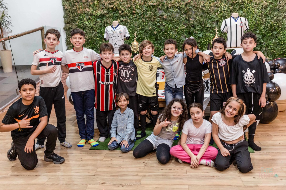 Aniversário, feliz aniversário, festa, buffet, adolescente, decoração, kid beeruta, Kidbeeruta, buffet infantil, festa de criança, tema de festa, corinthianos, Corinthians, gaviões da fiel, bando de loucos, futebol, campeão mundial, foto de criança, amor,