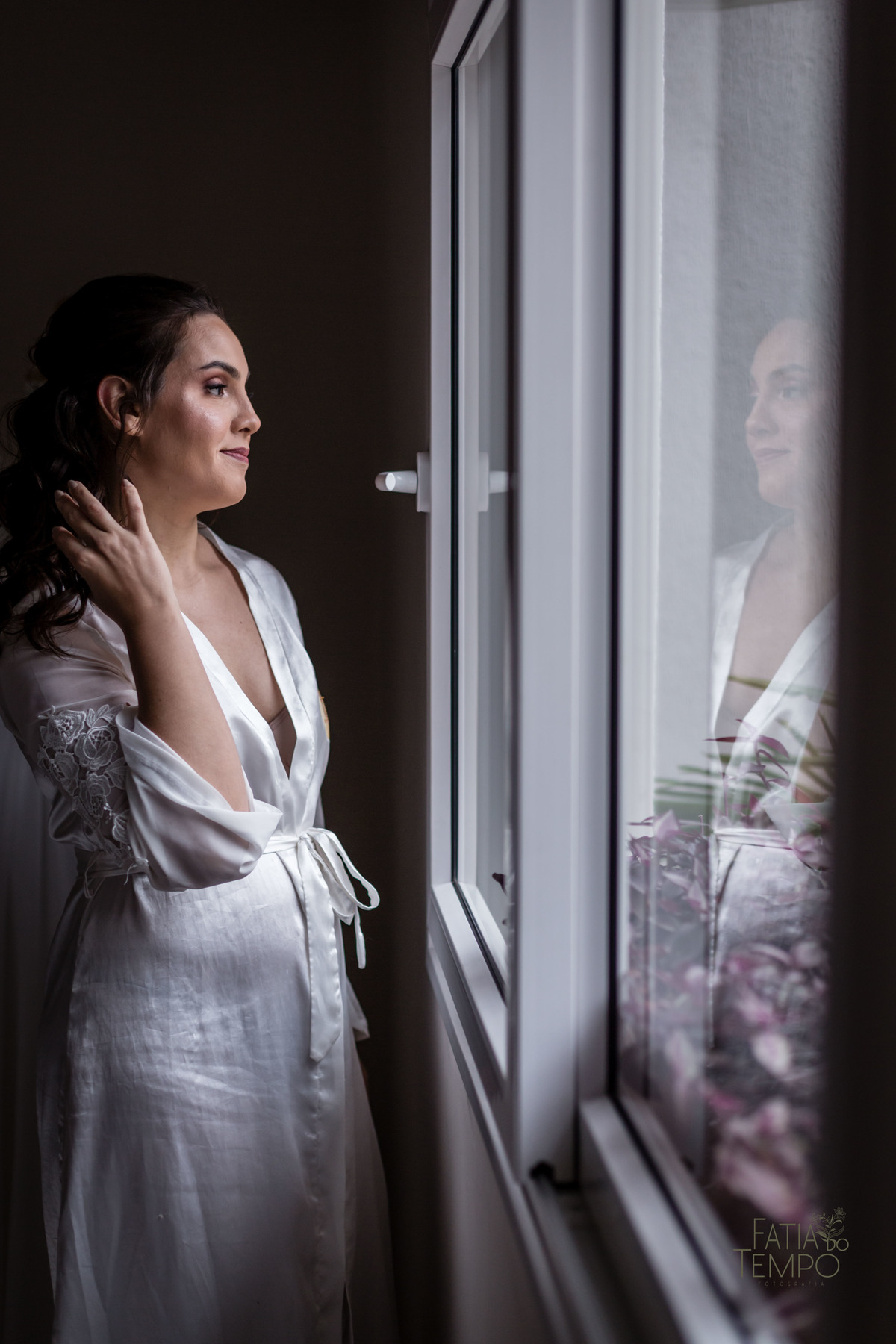 Dia da noiva, maquiagem, making of, wedding, buffet de casamento, salão de festa, assessoria, cerimonial, celebrante, mini wedding, casamento pequeno, poucos convidados, decoração, vestido de noiva, salão de beleza, banda, musica, dança, fotografia, 